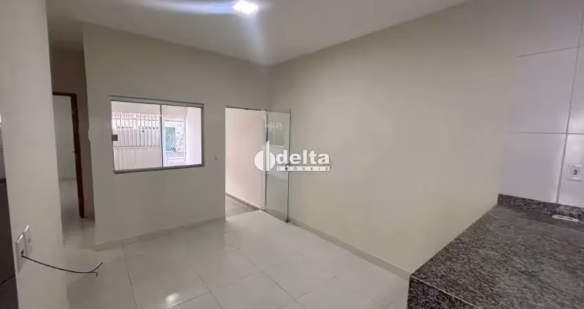 Casa residencial com 2 quartos, disponível para locação no bairro jardim patrícia em uberlândia-mg