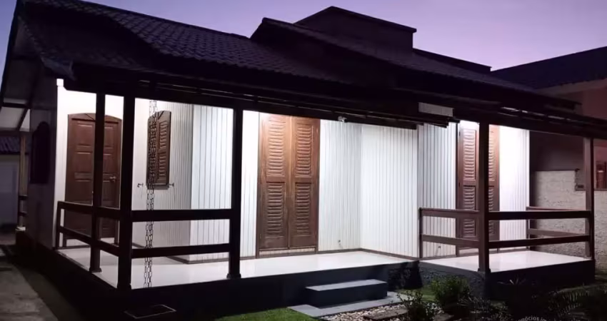 Casa à venda no bairro praia redonda, em tubarão/sc