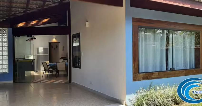 Casa em condomínio fechado com 3 quartos à venda na Praia da Lagoinha, Ubatuba 