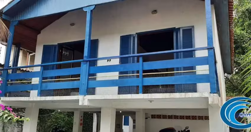 Casa com 5 quartos para alugar na Enseada, Ubatuba 