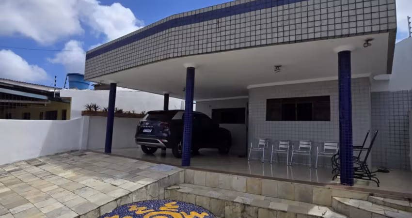 Casa com 4 quartos à venda na Rua José Gomes da Silveira, 400, Cristo Redentor, João Pessoa