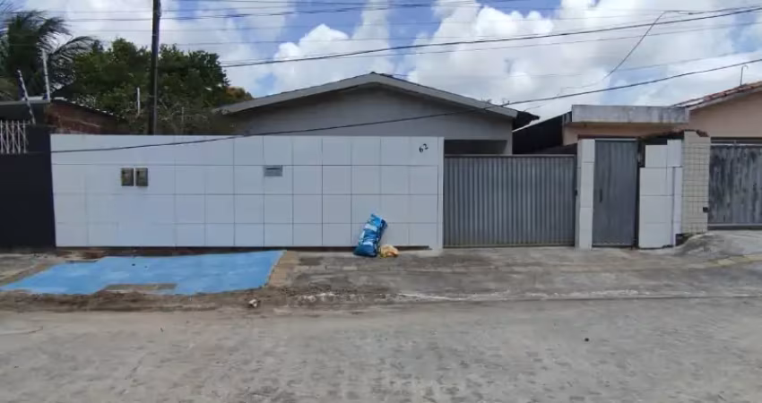 Terreno de 465m² com casas no joão paulo ii/geisel próximo ao armazém paraíba