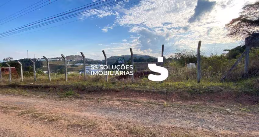 Lote comercial ou residencial com 2.000m2 no salvaterra