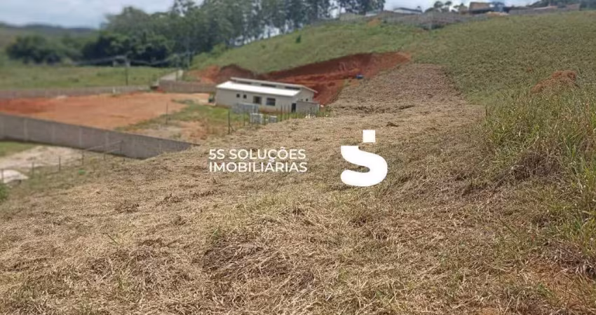 Terreno plano com 1.533 m² no residencial colina do sol