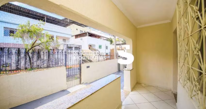 Casa com 3 quartos, sendo 1 suíte à venda no grajaú