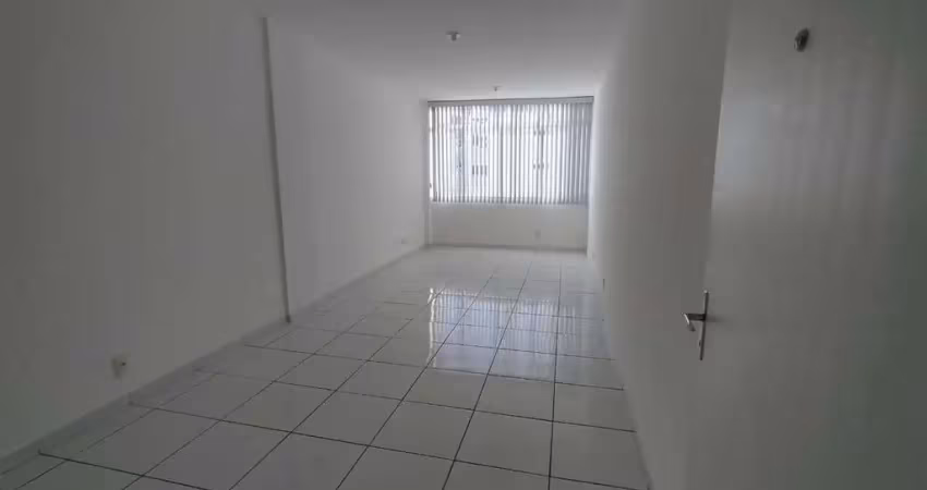 Sala comercial à venda no Centro, Juiz de Fora 