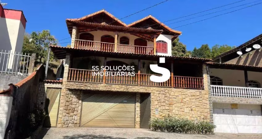 Oportunidade única! casa alto padrão com 5 quartos, área gourmet e piscina em localização privilegiada!