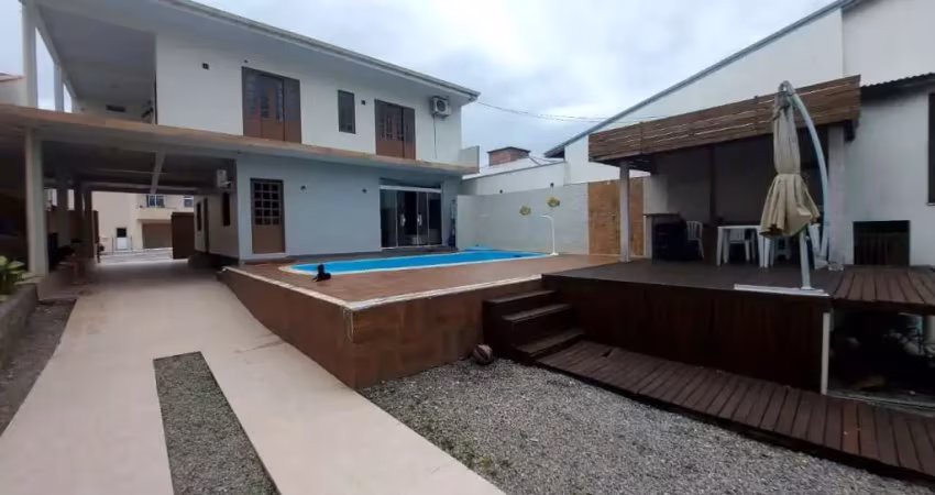 Casa com 4 quartos à venda na Estrada Geral Do Potecas, 718, Sertão do Maruim, São José