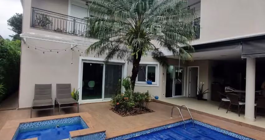Aluga-se casa de luxo de 450m² – 4 suítes no residencial conde ii