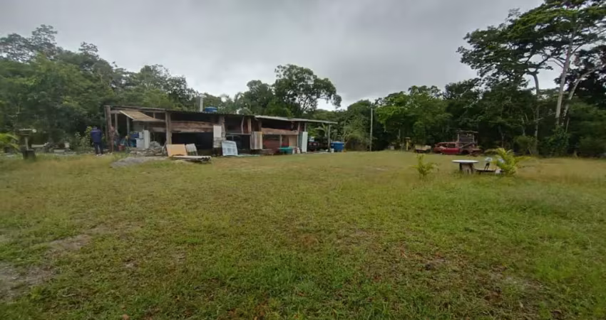 Chácara para venda, itanhaém / sp. possui 04 dormitórios