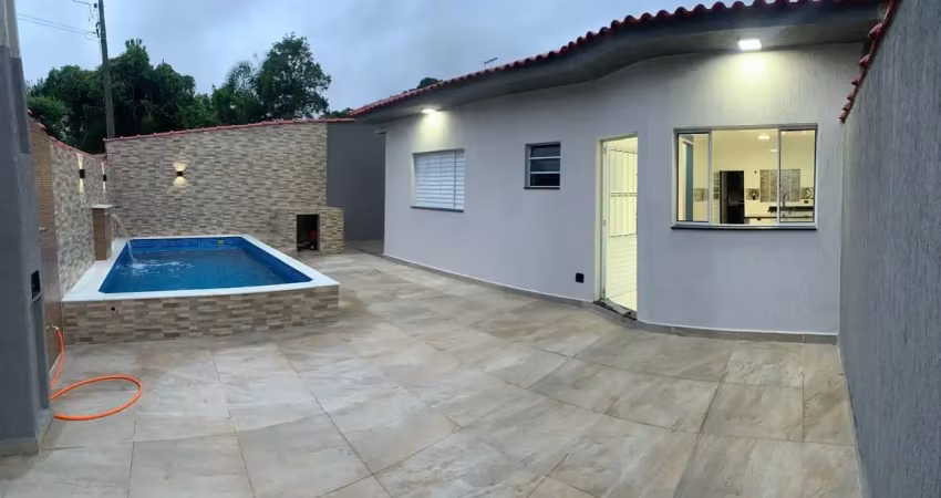 Casa nova com 02 dormitórios e piscina para venda, itanhaém / sp