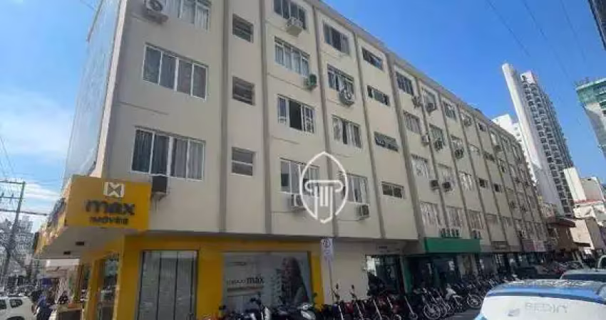 Apartamento com 2 dormitórios à venda, 70 m² por r$ 690.000 - centro - balneário camboriú/sc