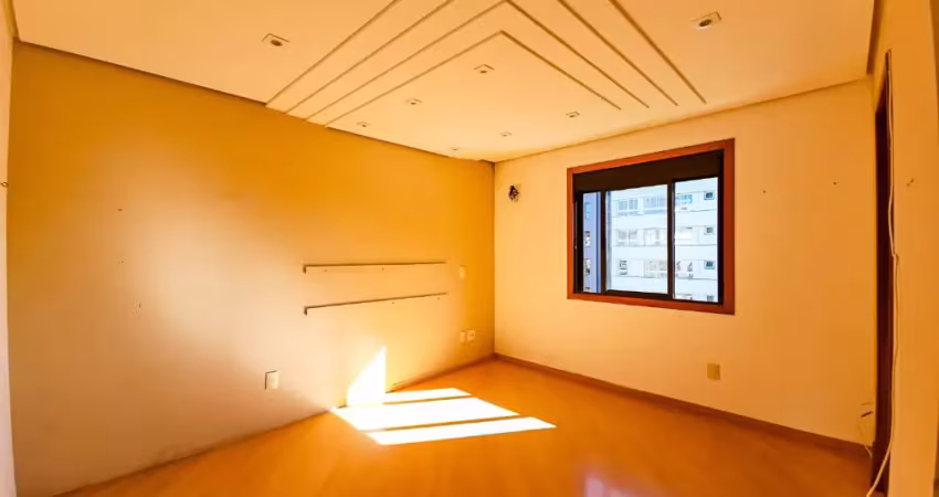 Oportunidade imóvel 3 dormitorios, 1 suite com 2 vagas de garagens cobertas. na tristeza.