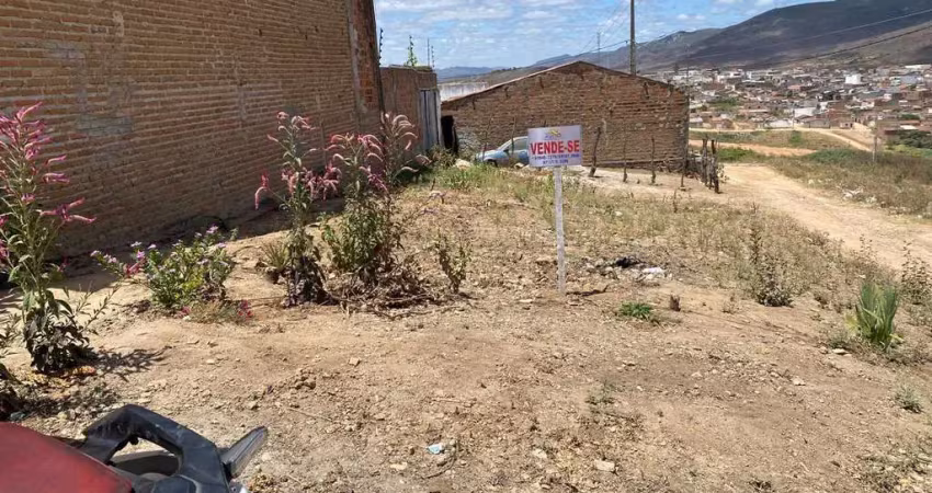 Terreno à venda na As marges da BR 232, Vila Anápolis, Pesqueira