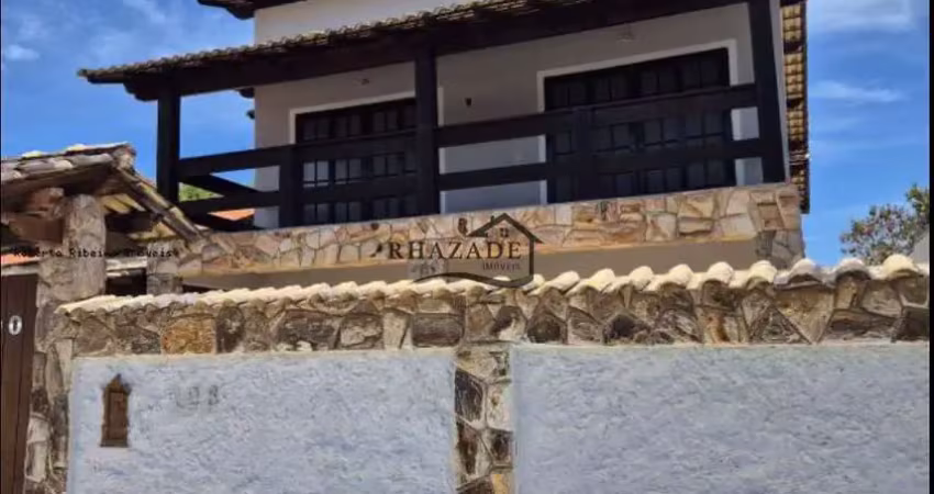 Excelente casa duplex no condomínio amóli em itaipu niterói.