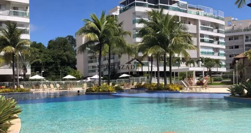 Excelente cobertura linear 4 quartos no condomínio oasis em camboinhas, niterói.