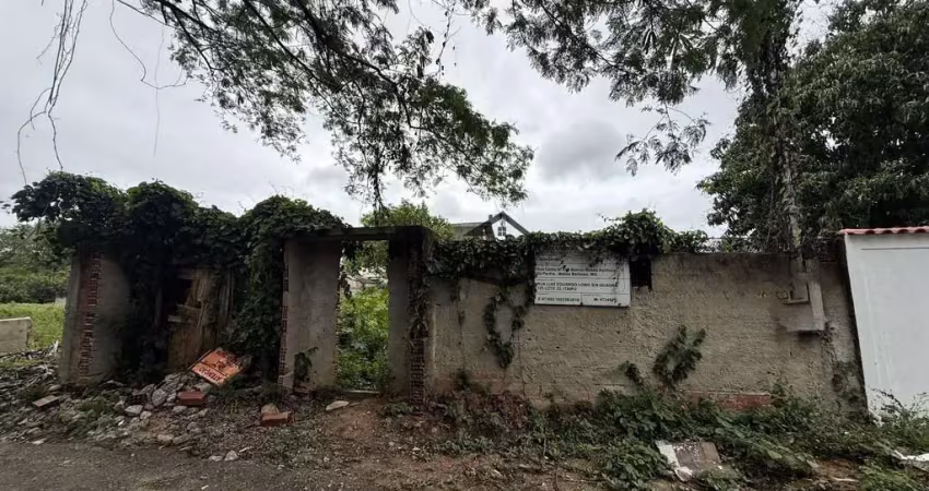 Excelente terreno plano e murado de posse no condomínio amoli em itaipu/niterói.