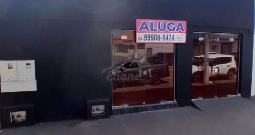 Salão para alugar em jataí, centro, com 1 quarto, com 0 m²
