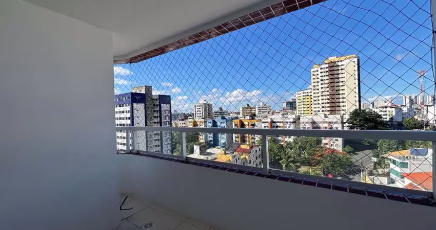 Belo apartamento à venda quarto e sala com varanda em vila laura