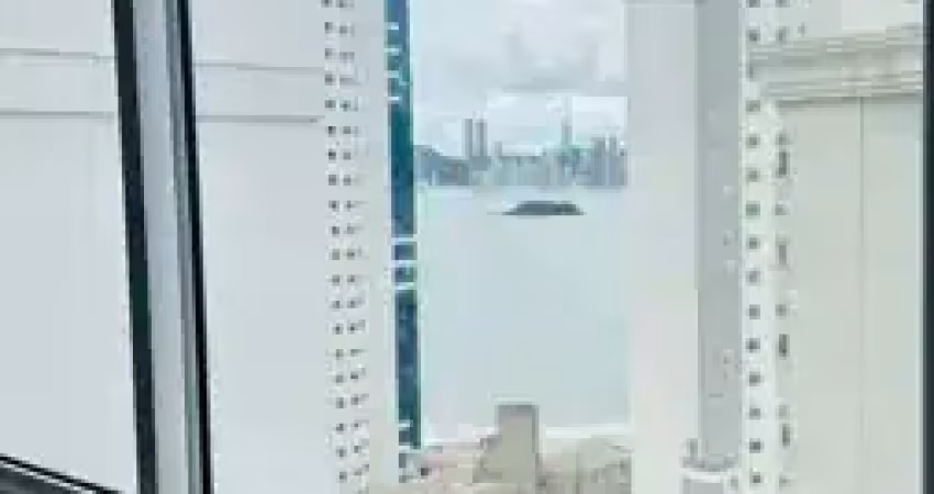 Localização privilegiada, próximo a big wheel,  4 suítes, 4 vagas , 5 bwc, venha conferir