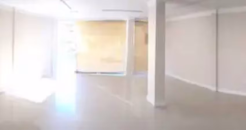 Sala térrea no centro de bc com 69m2 e vaga de garagem numerada, com cond. de ar e outros