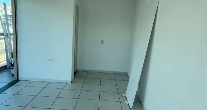 Sala comercial com 1 sala para alugar na Rua Elpídio José de Oliveira, 295, Jardim Maria Rosa, Taboão da Serra