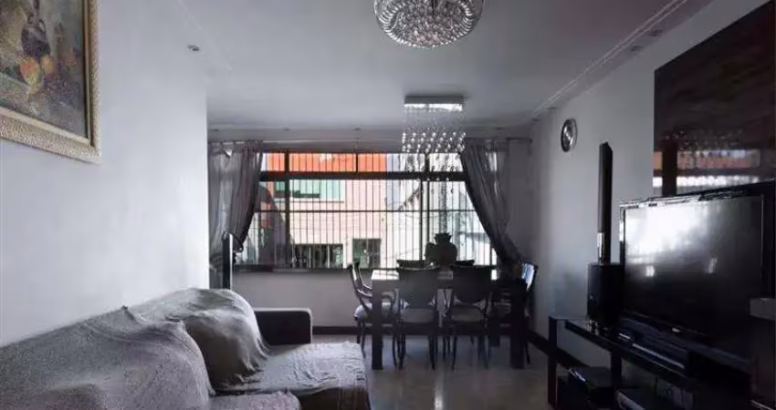 Casa com 4 quartos para alugar no Alto da Mooca, São Paulo 