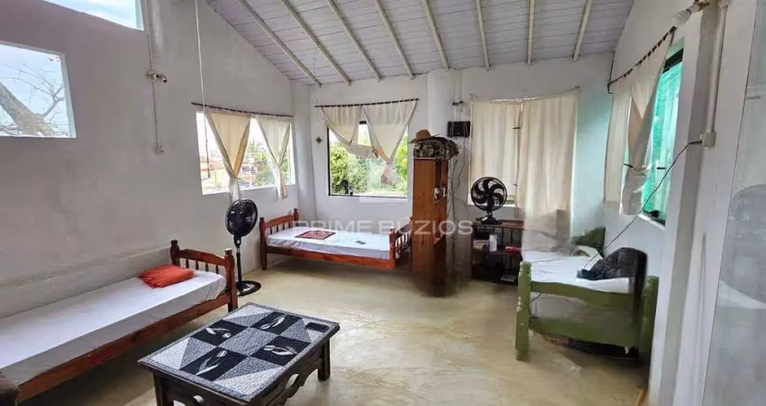 Casa independente com 2 quartos, duas vagas em tucuns, armação dos buzios, rj
