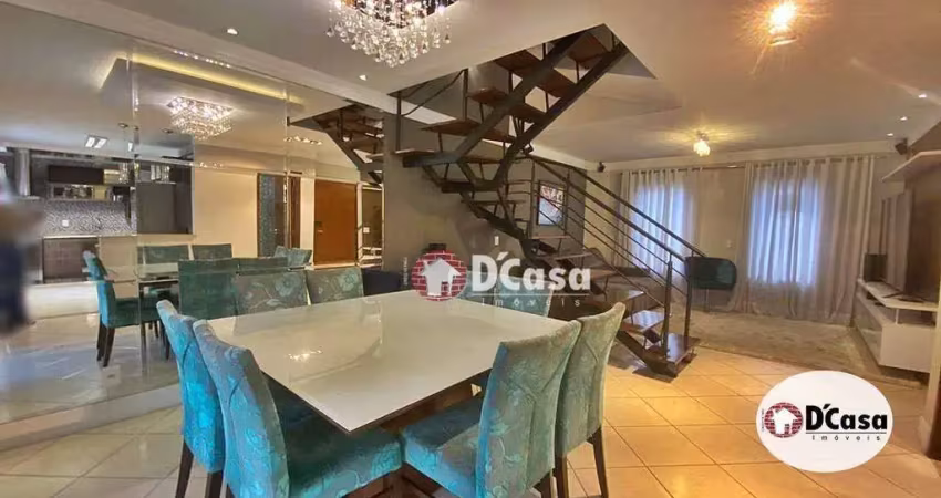 Sobrado mobiliado a venda com 3 quartos e área gourmet com piscina, condomínio hípica pinheiros, taubaté-sp.