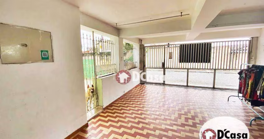 Casa à venda com 3 quartos e edícula, no bairro jardim rezende, taubaté-sp