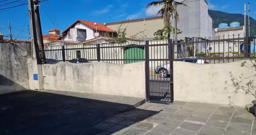 Casa para venda em peruíbe, centro, 3 dormitórios, 1 suíte, 1 banheiro, 3 vagas