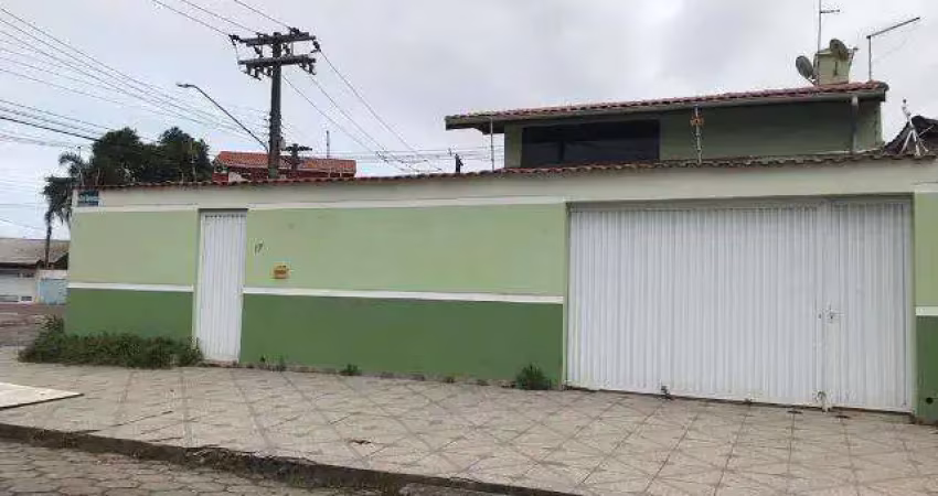 Casa para venda em itanhaém, centro, 4 dormitórios, 2 suítes, 1 banheiro, 5 vagas