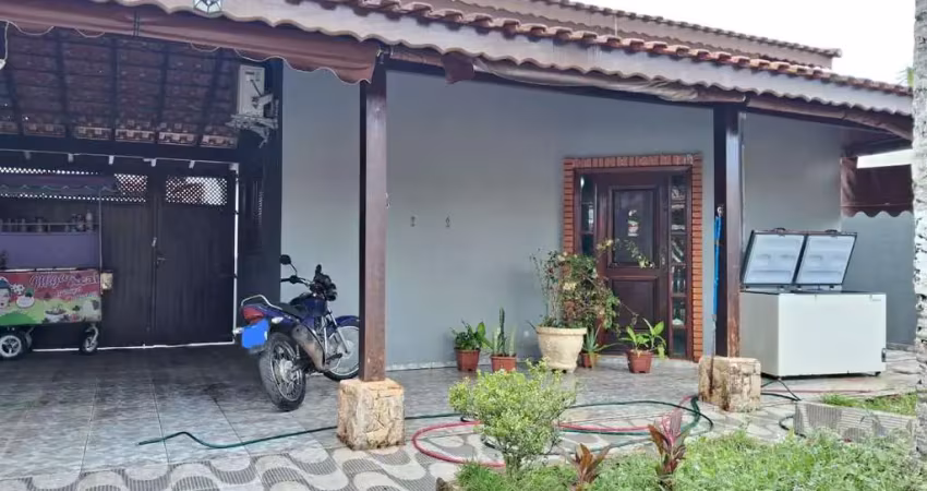 Casa para venda em itanhaém, palmeiras, 3 dormitórios, 1 suíte, 2 banheiros, 4 vagas