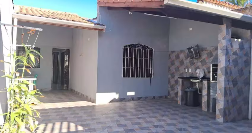 Casa para venda em itanhaém, jardim suarão, 2 dormitórios, 1 suíte, 1 banheiro, 2 vagas