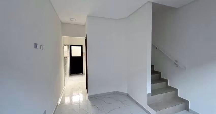 Casa para venda em praia grande, caiçara, 2 dormitórios, 2 banheiros, 1 vaga