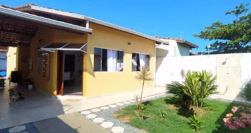 Casa para venda em itanhaém, jardim regina, 3 dormitórios, 1 suíte, 1 banheiro, 3 vagas