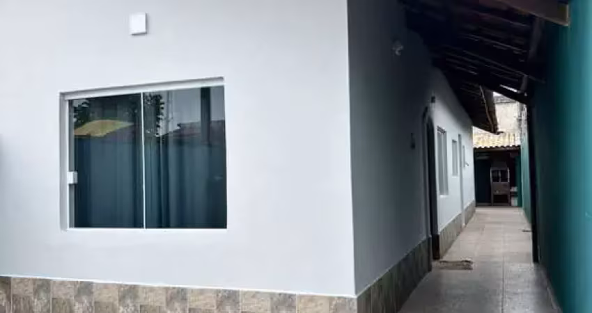 Casa para venda em itanhaém, jardim corumbá, 2 dormitórios, 1 suíte, 1 banheiro, 2 vagas