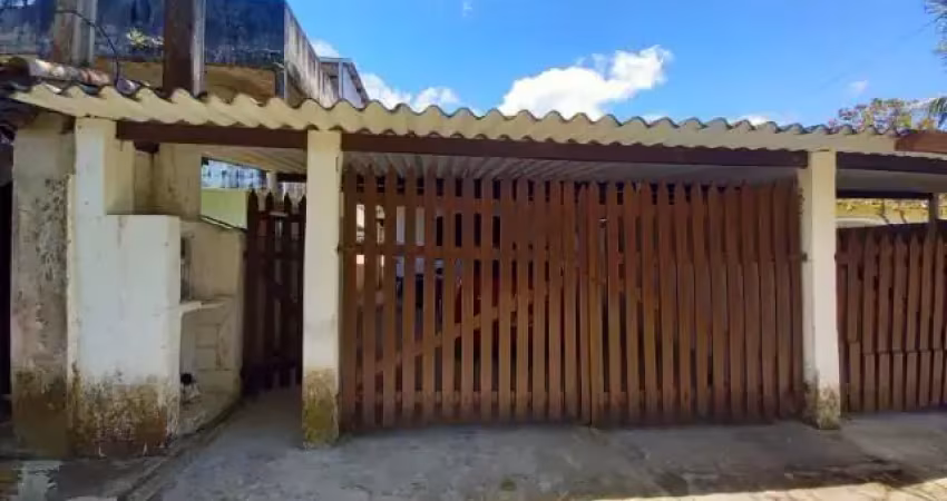 Casa na praia com 2 quartos em itanhaém por r$ 155.000,0