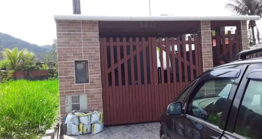 Casa na praia com 2 quartos em peruíbe por r$ 198.000,00