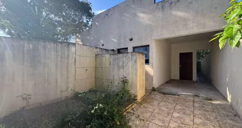 Casa com escritura no jardim márcia em peruíbe – 2 dormitórios sendo 1 suíte, a 1,5km da praia