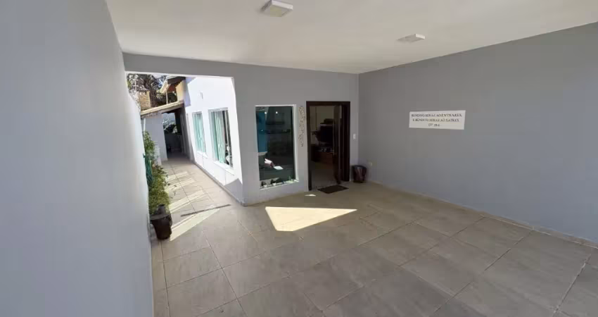 Casa à 100m do mar com 3 quartos e área gourmet em itanhaém.