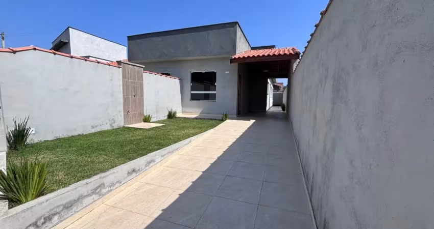 Casa com área gourmet e 2 quartos, no bairro estância dos eucaliptos