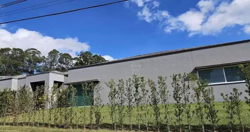 Casa em condomínio fechado com 4 quartos para alugar na Avenida Taubaté, --, Tamboré, Barueri