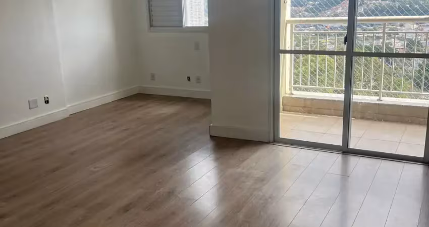 Apartamento com 2 quartos para alugar no Jardim Maria Rosa, Taboão da Serra 