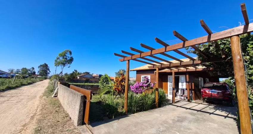 Casa à venda no bairro caputera em laguna-sc apenas r$ 175 mil
