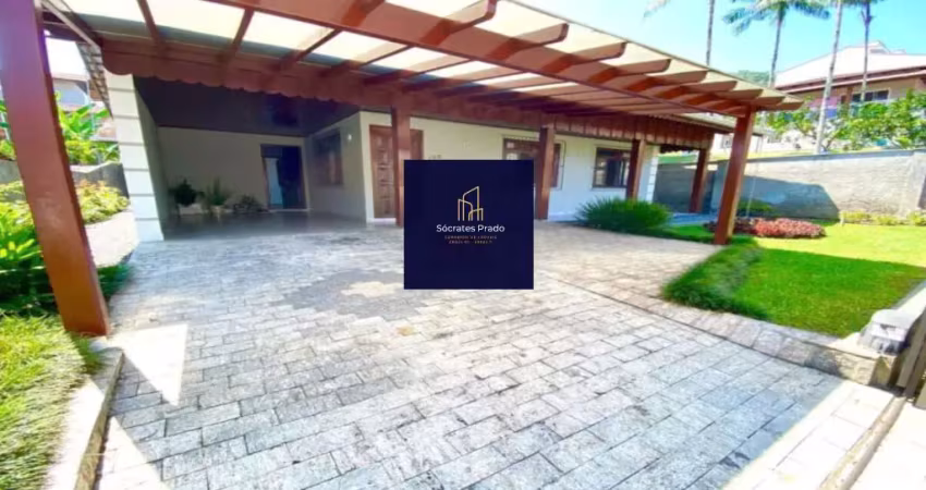 Casa com 4 quartos à venda no Velha Central, Blumenau 