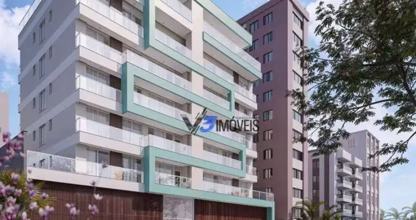 Apartamento alto padrão a poucos metros do mar em caiobá