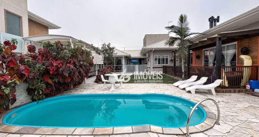 Casa com 5 dormitórios à venda, 300 m² por R$ 2.480.000,00 - Caiobá - Matinhos/PR