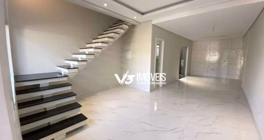 Sobrado com 2 dormitórios à venda, 84 m² por R$ 430.000,00 - Centro - Matinhos/PR