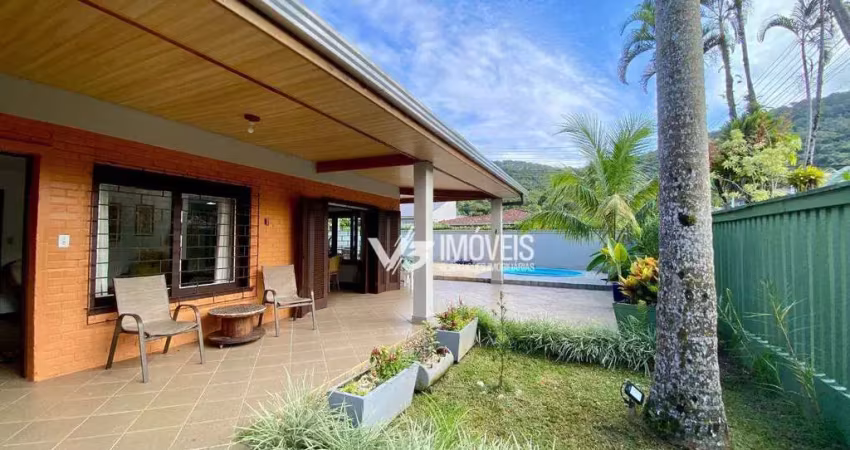Casa com 5 dormitórios à venda, 291 m² por R$ 1.890.000,00 - Prainha - Matinhos/PR